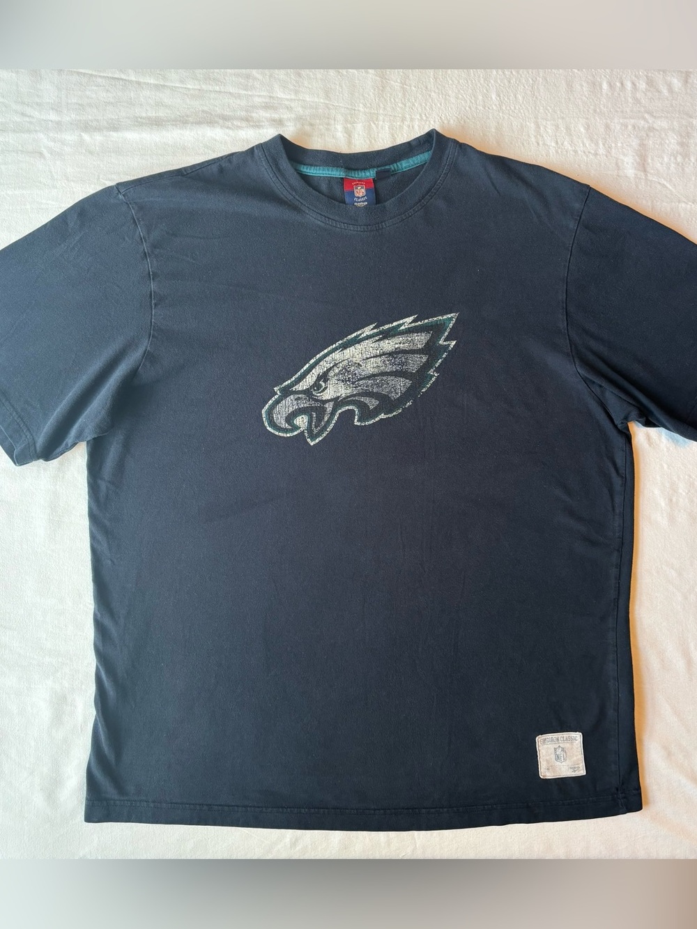 Vintage Y2K Era Reebok NFL "Gridiron Classic" Philadelphia Eagles T-Shirt size L